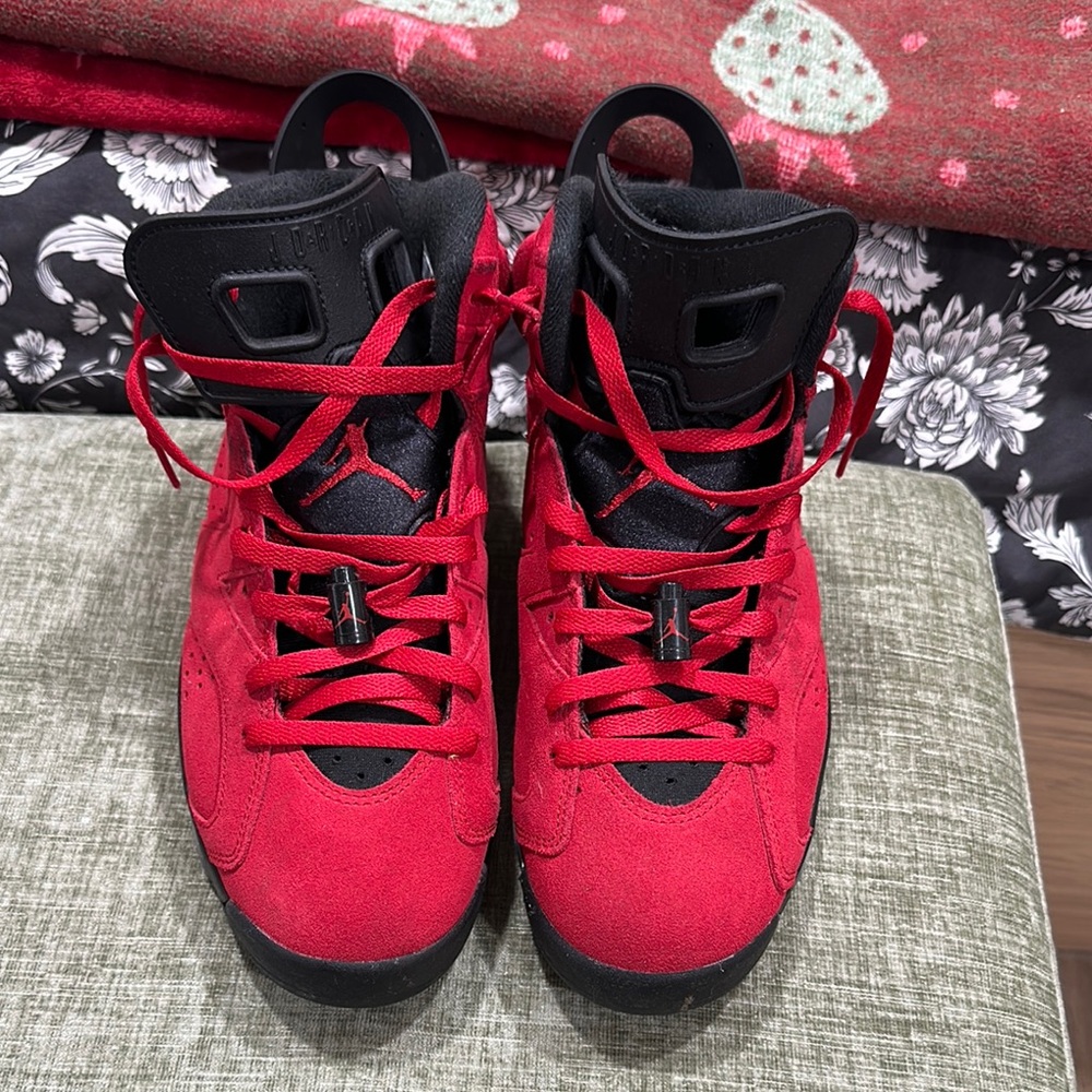Jordan 6 ‘Toro Bravo’